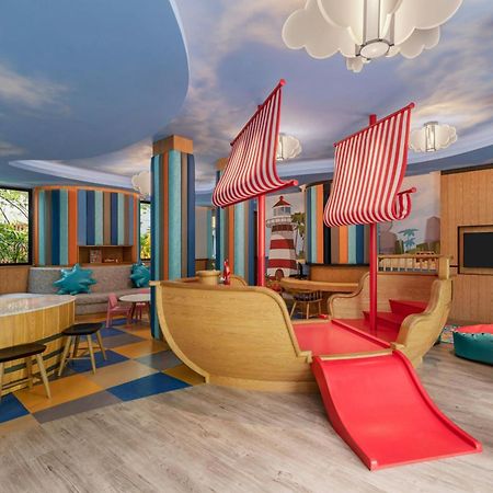 Four Points By Sheraton Phuket Patong Beach Resort Екстер'єр фото