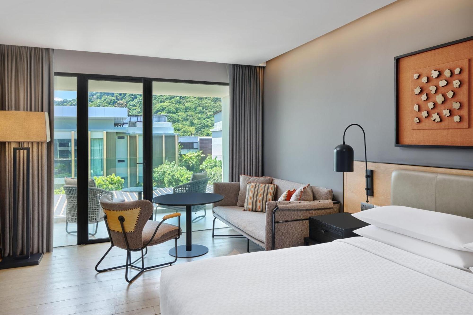 Four Points By Sheraton Phuket Patong Beach Resort Екстер'єр фото