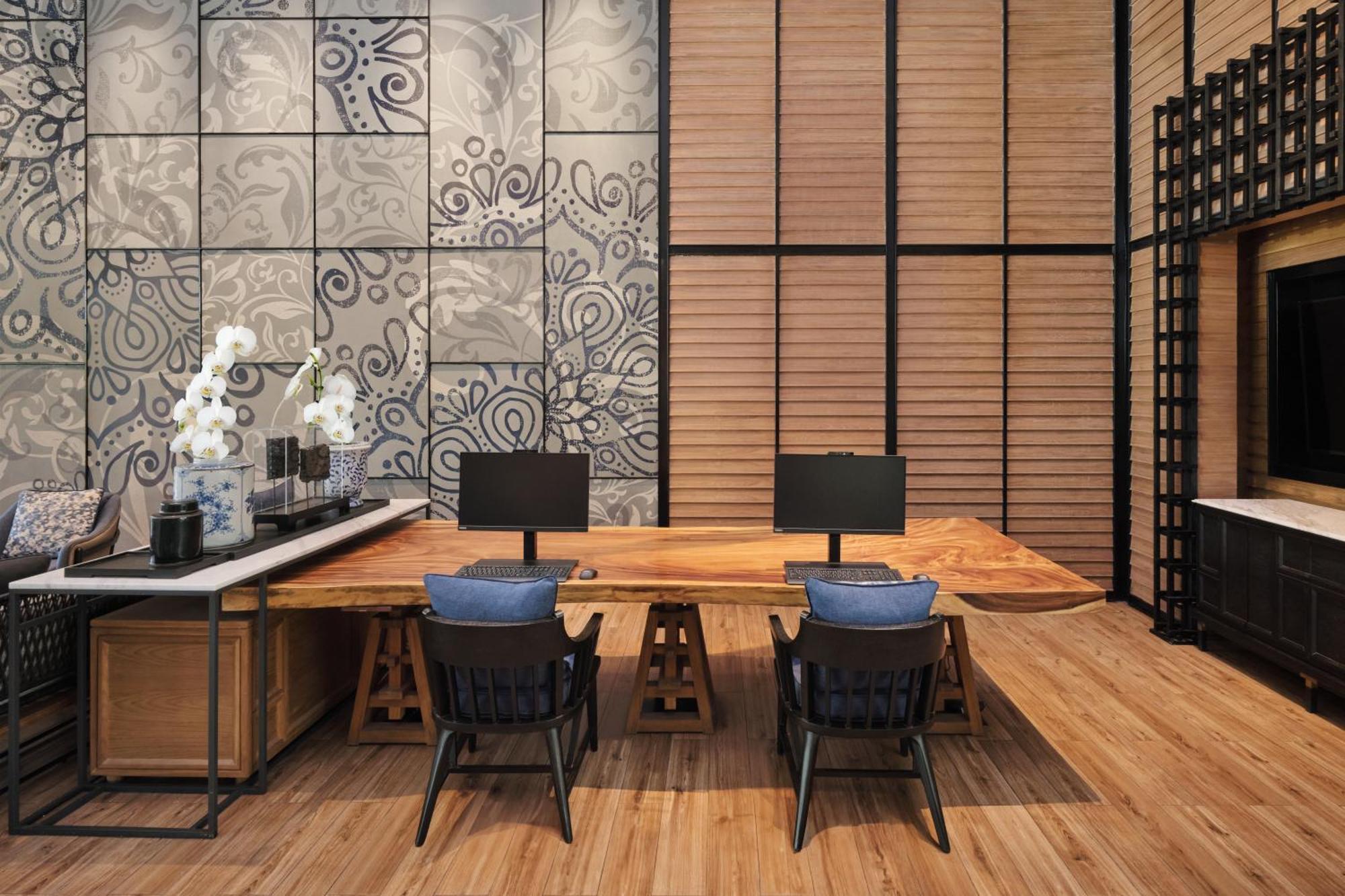 Four Points By Sheraton Phuket Patong Beach Resort Екстер'єр фото