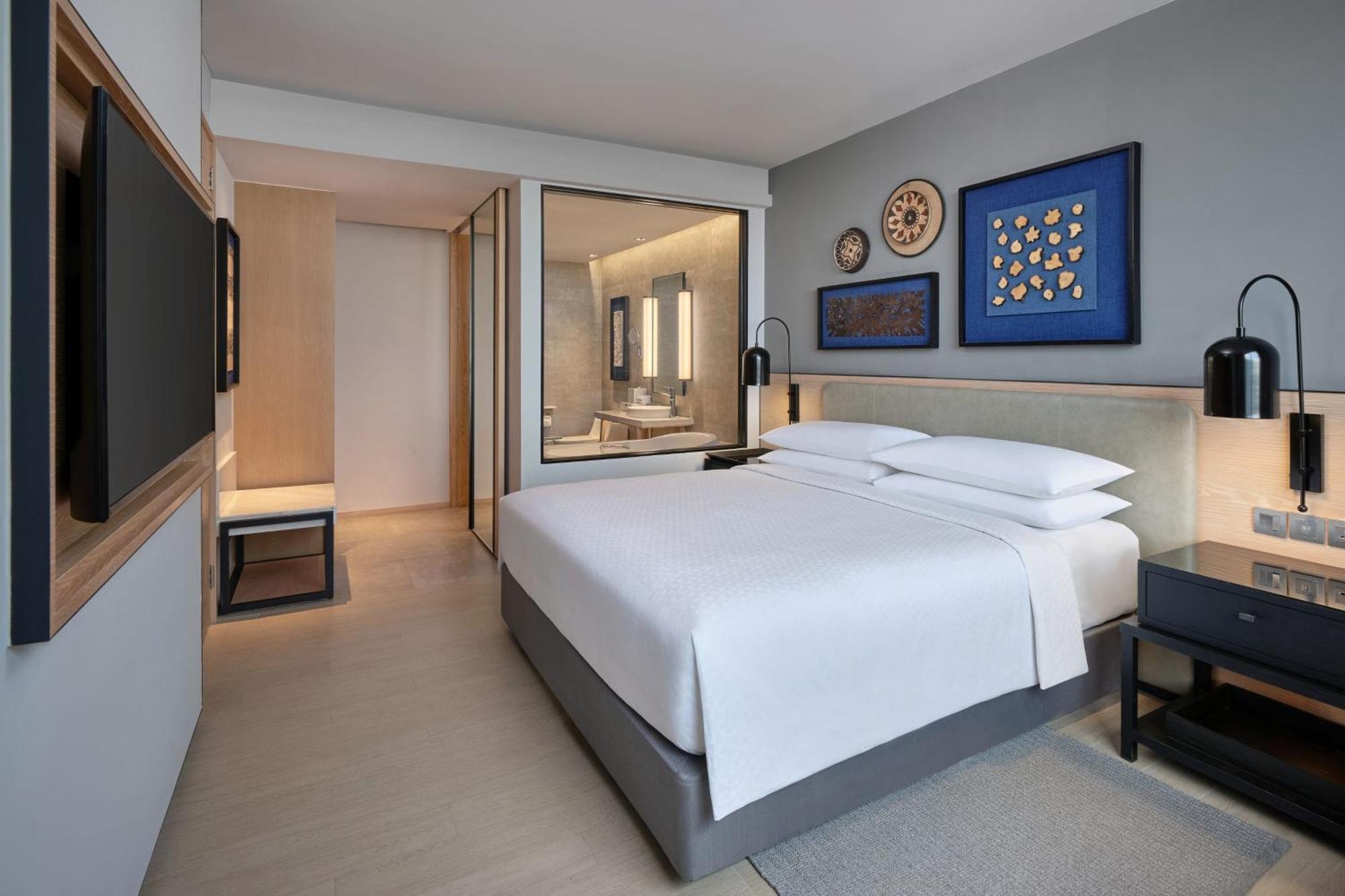 Four Points By Sheraton Phuket Patong Beach Resort Екстер'єр фото