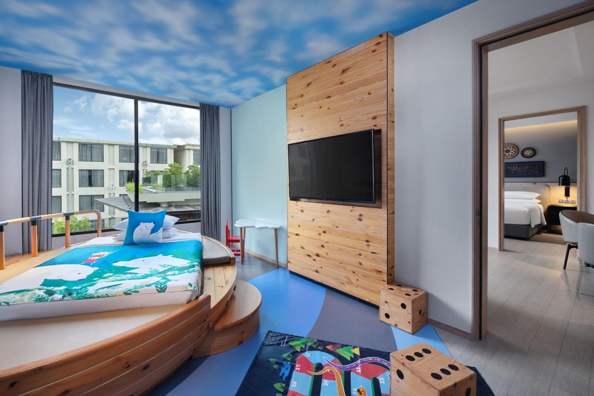 Four Points By Sheraton Phuket Patong Beach Resort Екстер'єр фото