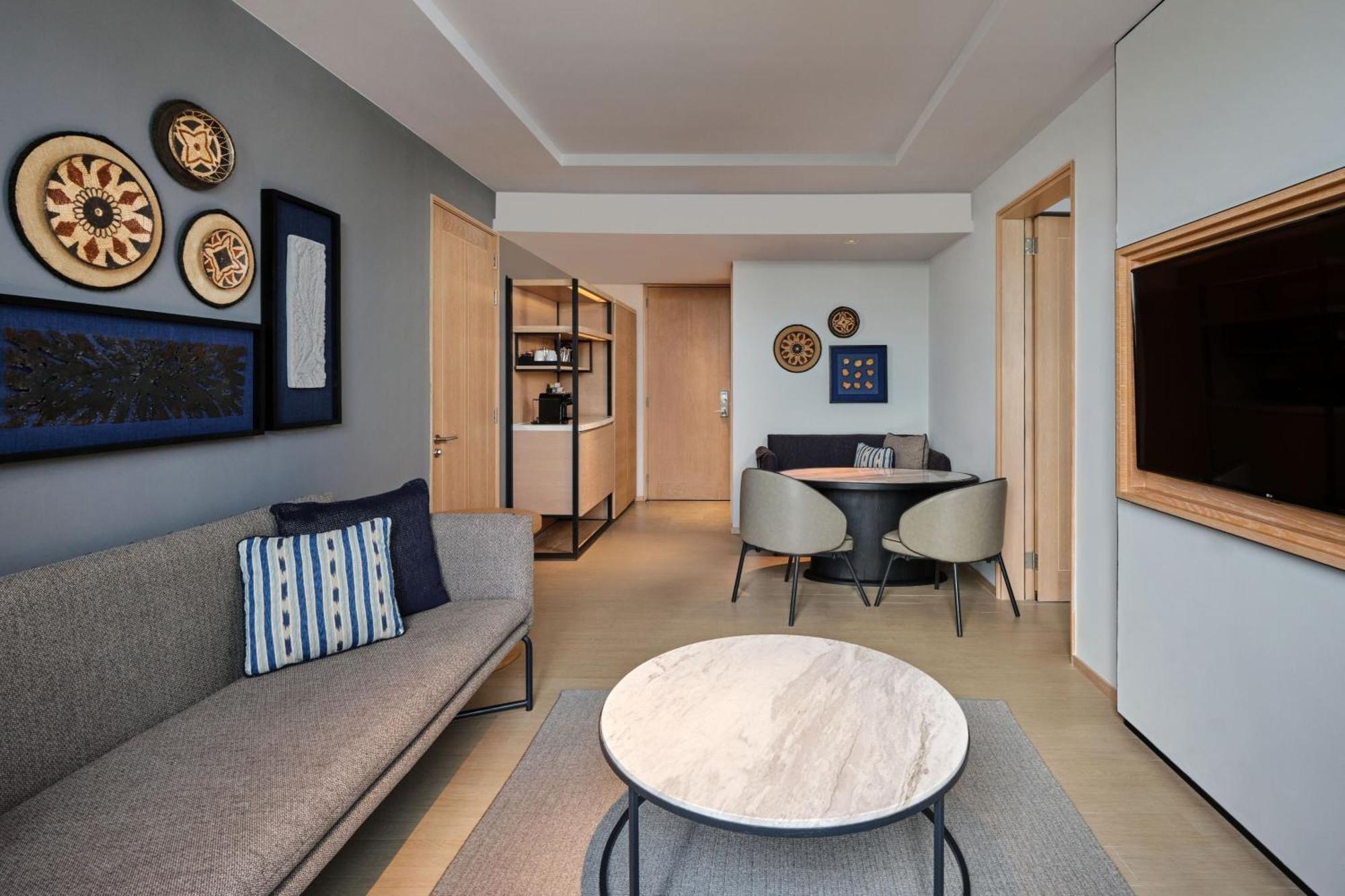 Four Points By Sheraton Phuket Patong Beach Resort Екстер'єр фото