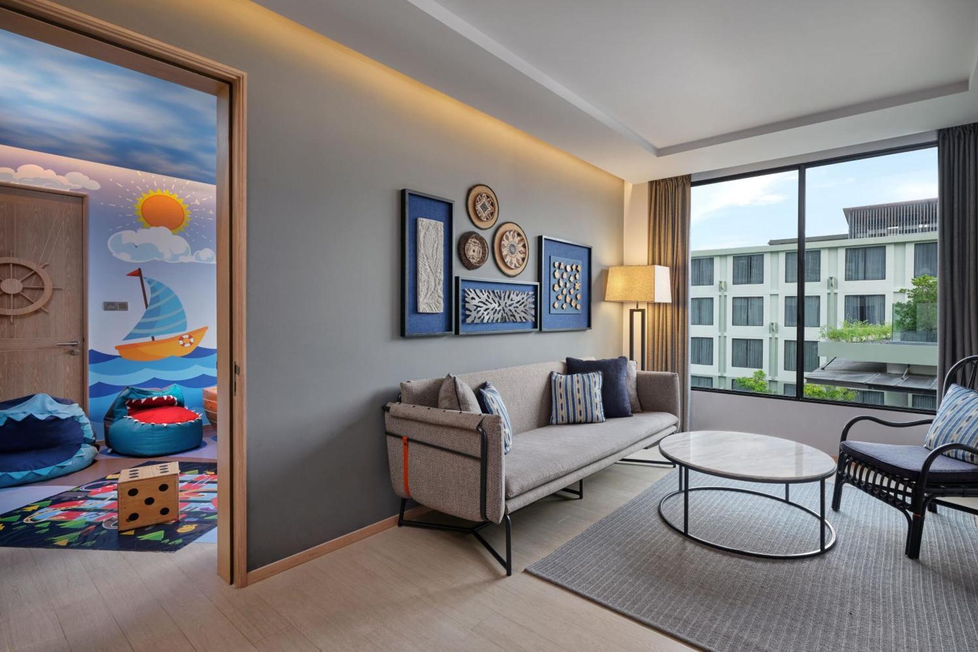 Four Points By Sheraton Phuket Patong Beach Resort Екстер'єр фото