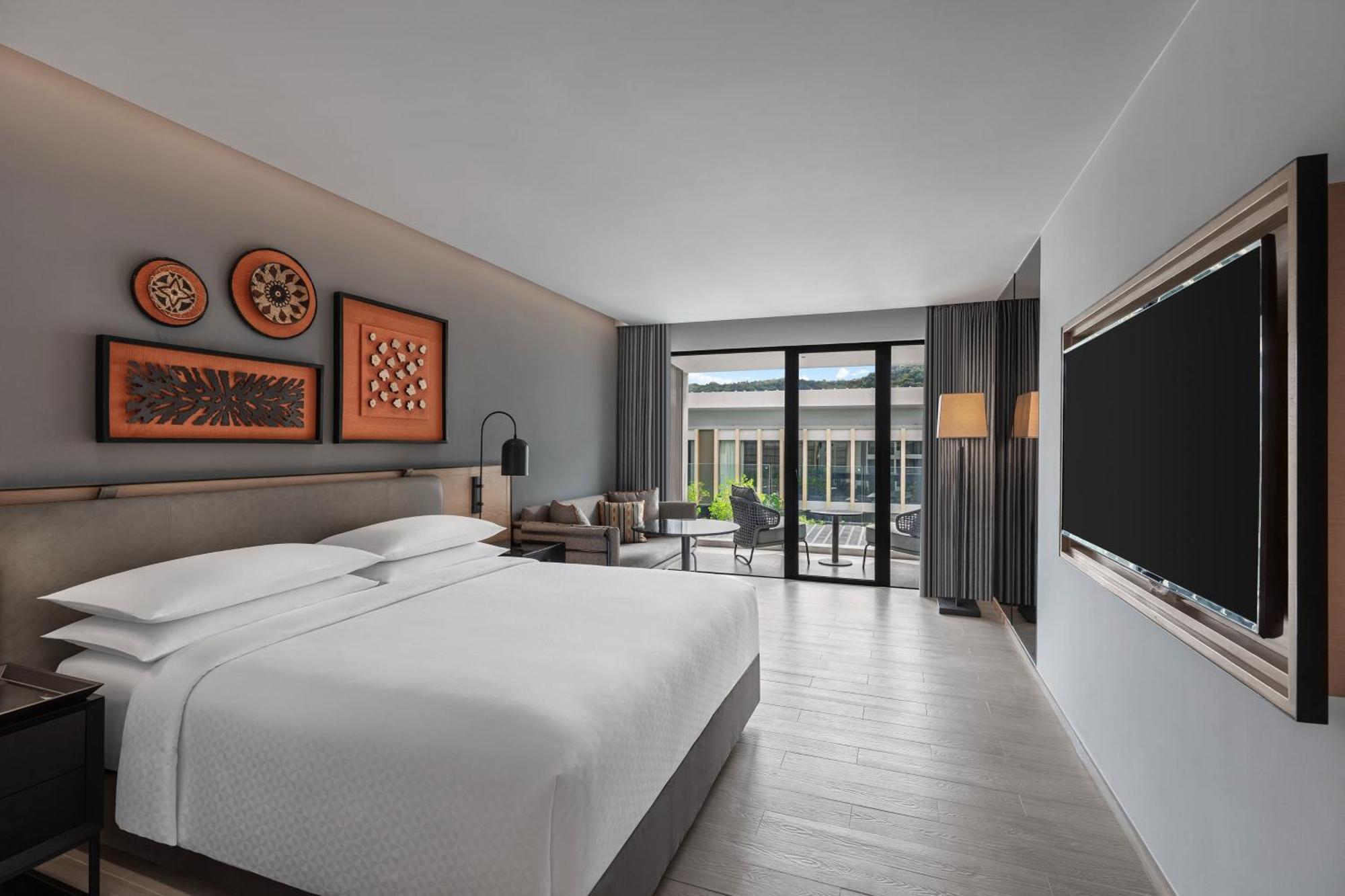 Four Points By Sheraton Phuket Patong Beach Resort Екстер'єр фото
