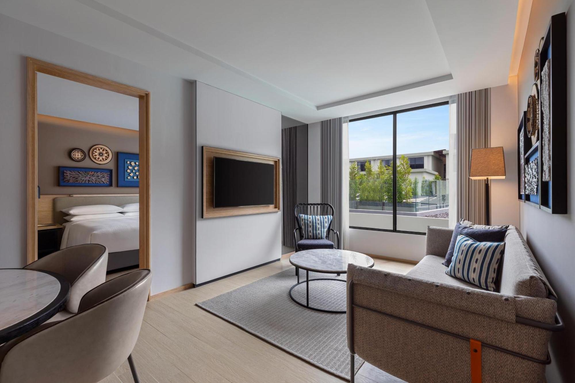 Four Points By Sheraton Phuket Patong Beach Resort Екстер'єр фото