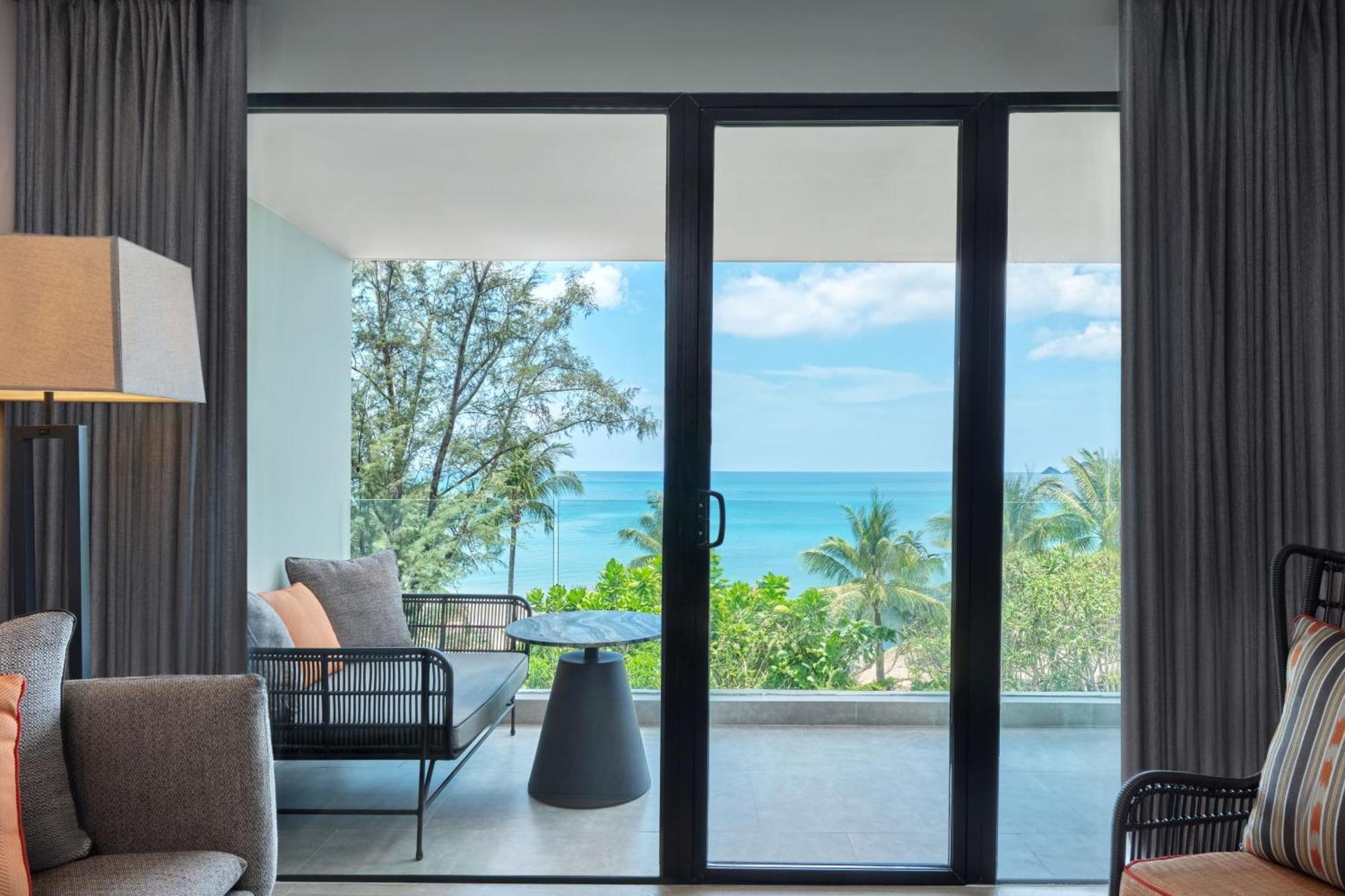 Four Points By Sheraton Phuket Patong Beach Resort Екстер'єр фото